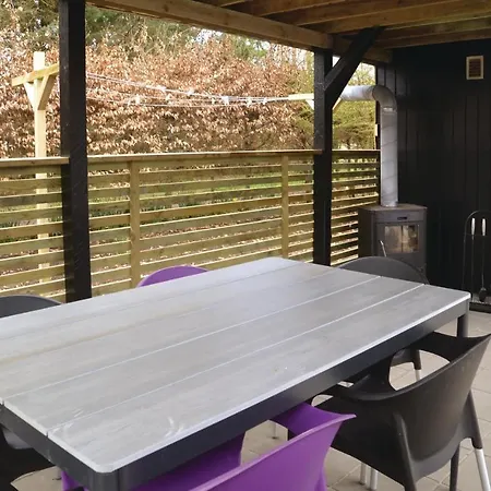 Three-bedroom Holiday In