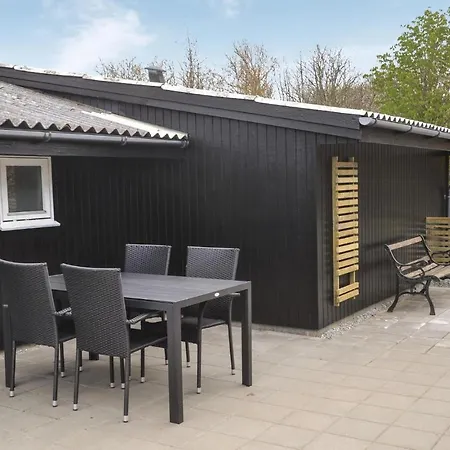別荘 Three-bedroom Holiday In