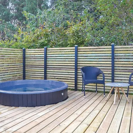 Three-bedroom Holiday In Σπίτι διακοπών Hemmet